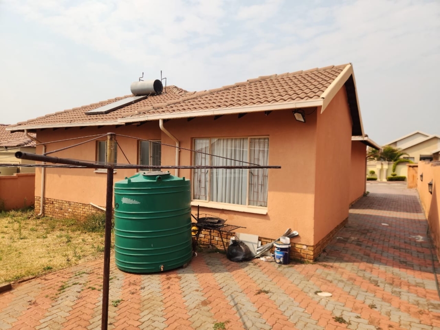 3 Bedroom Property for Sale in Tlhabane West North West